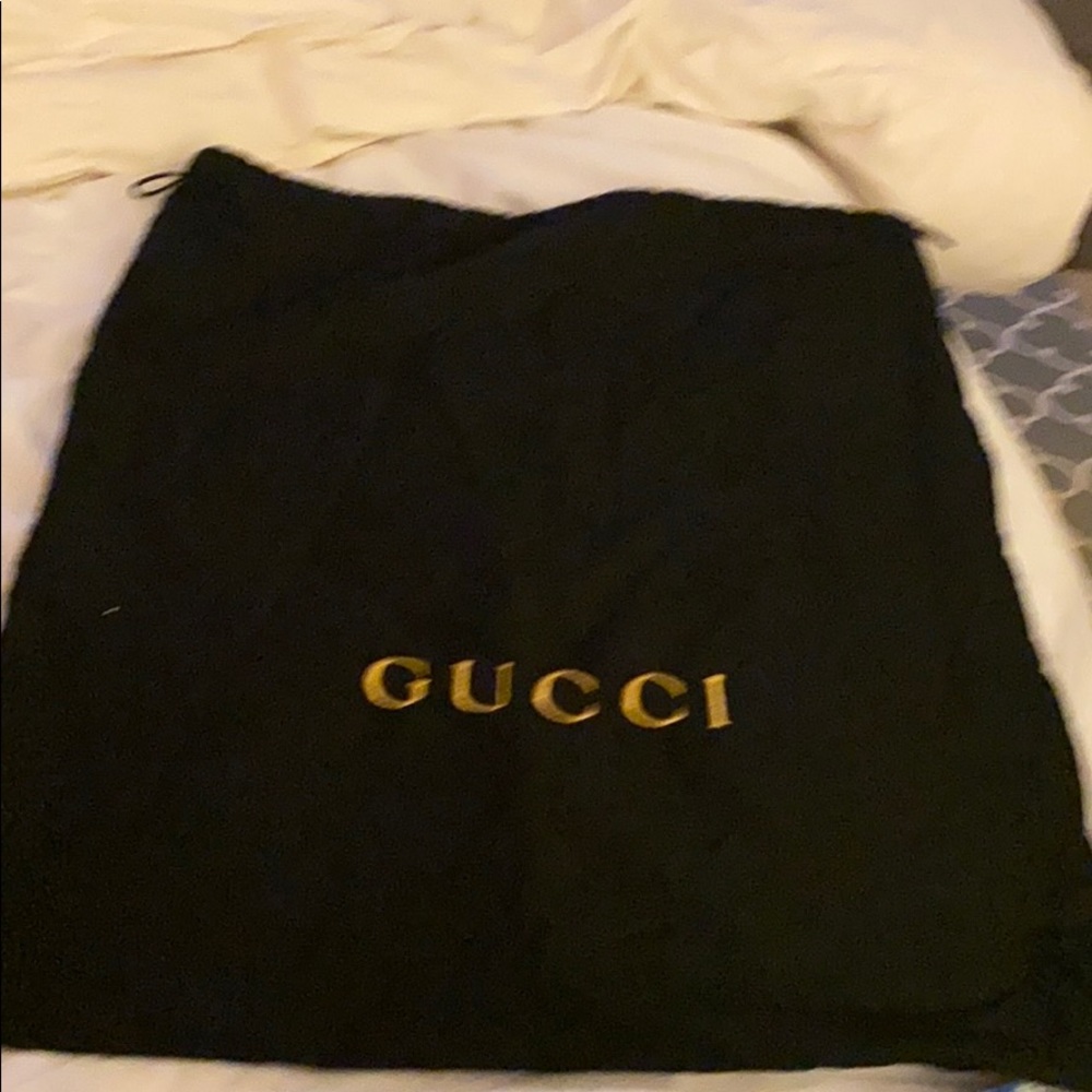 Large Gucci dust bag